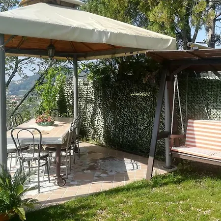 Casa Vacanze Cicci Сasa de vacaciones Costa d'Oneglia